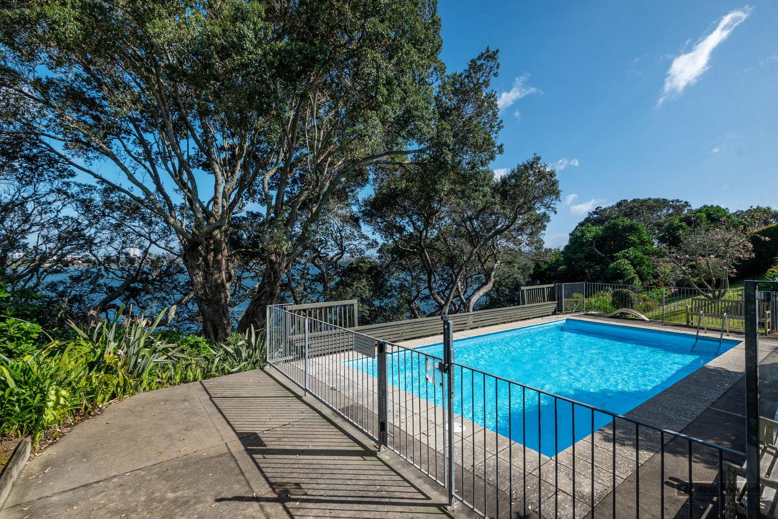 Slider image of 13/212 Hurstmere Road, Auckland