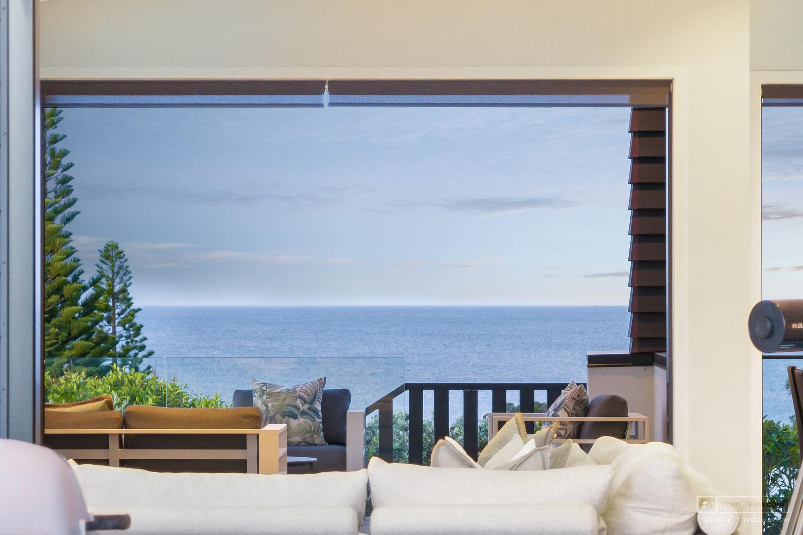 Slider image of 30 Caroline Heights, Auckland