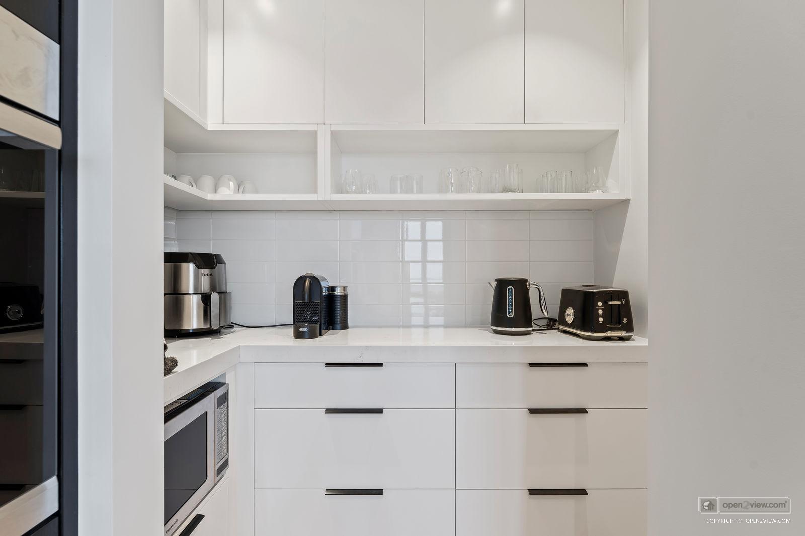 Slider image of 30 Caroline Heights, Auckland