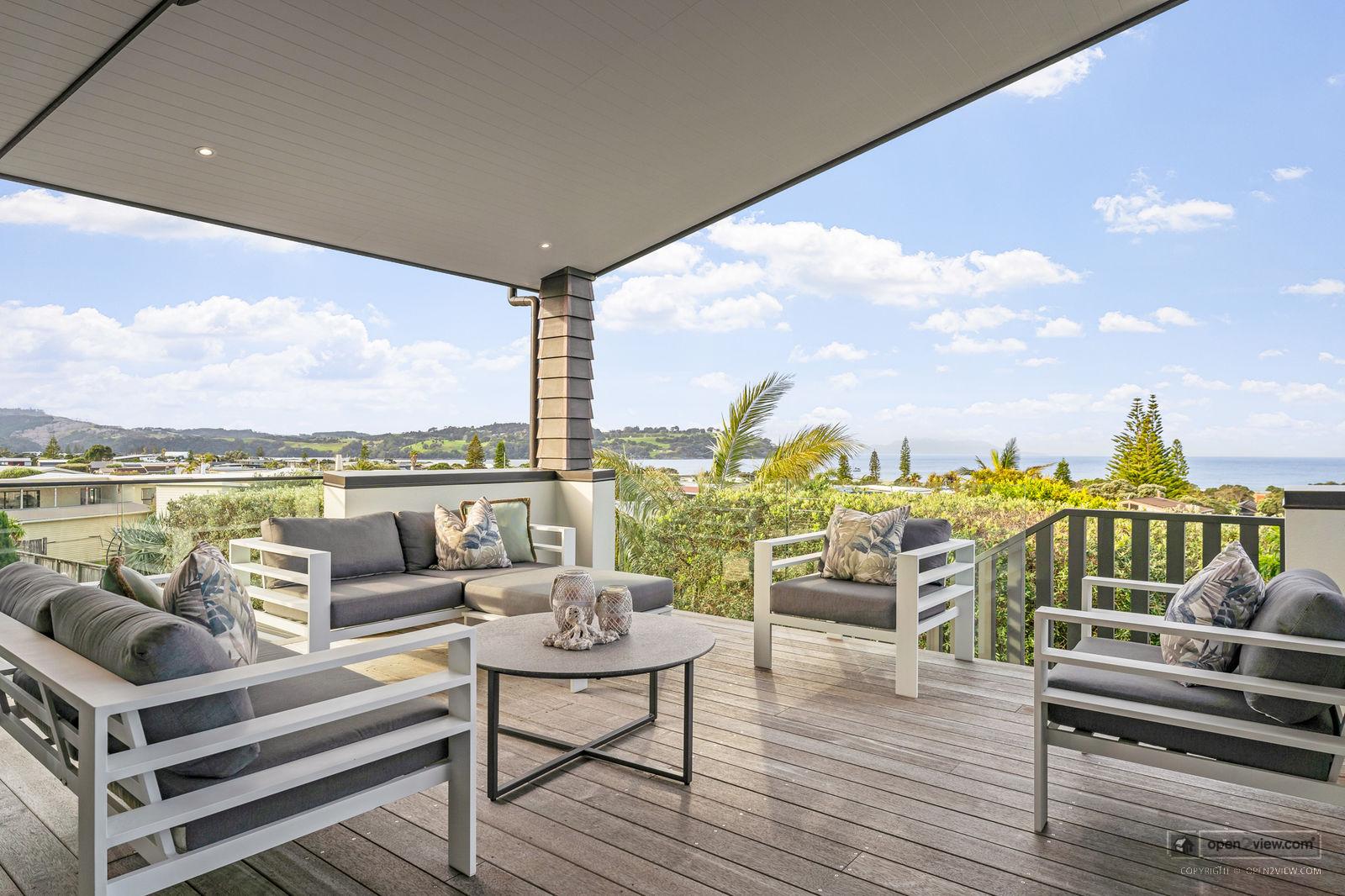 Slider image of 30 Caroline Heights, Auckland
