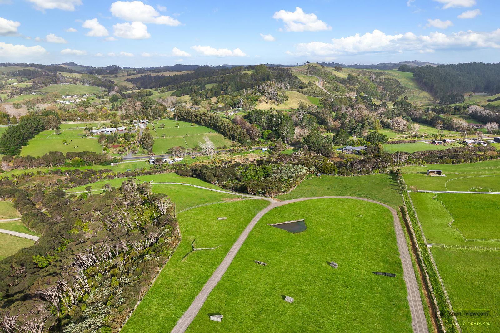 Slider image of 154 Muriwai Valley Road, Auckland