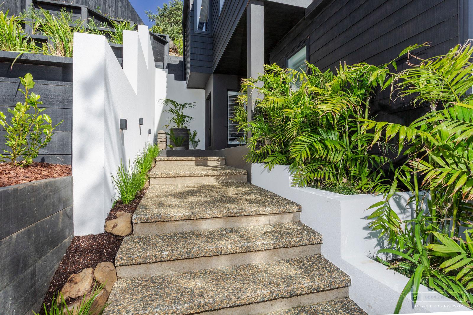 Slider image of 19 Audrey Road, Auckland