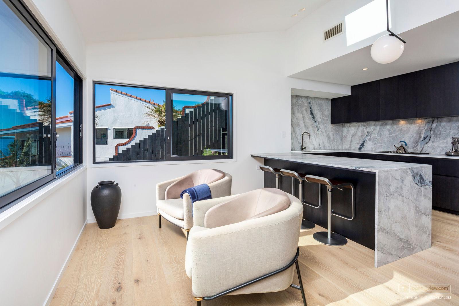 Slider image of 19 Audrey Road, Auckland