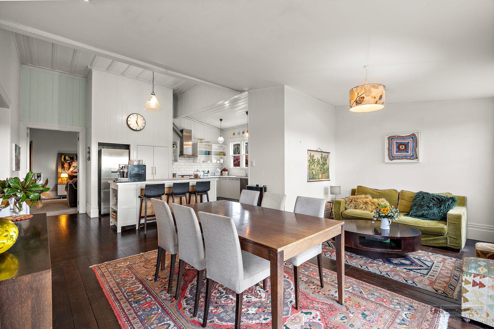 Slider image of 124 Rimmer Road, Auckland