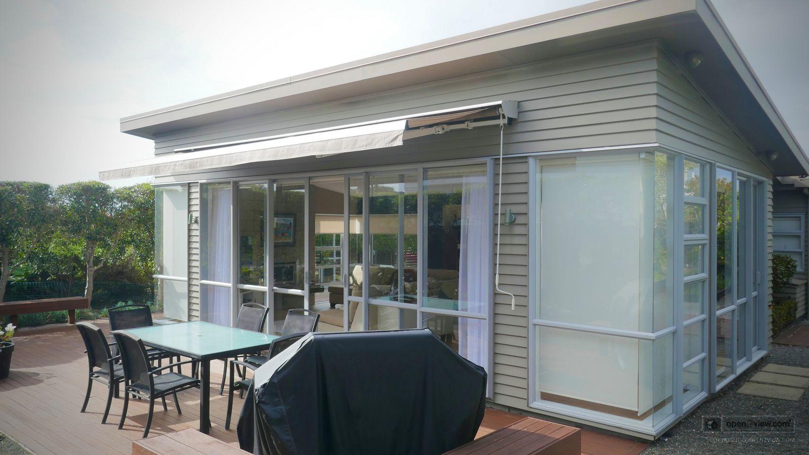 Slider image of 6 Mangatawhiri Road, Auckland