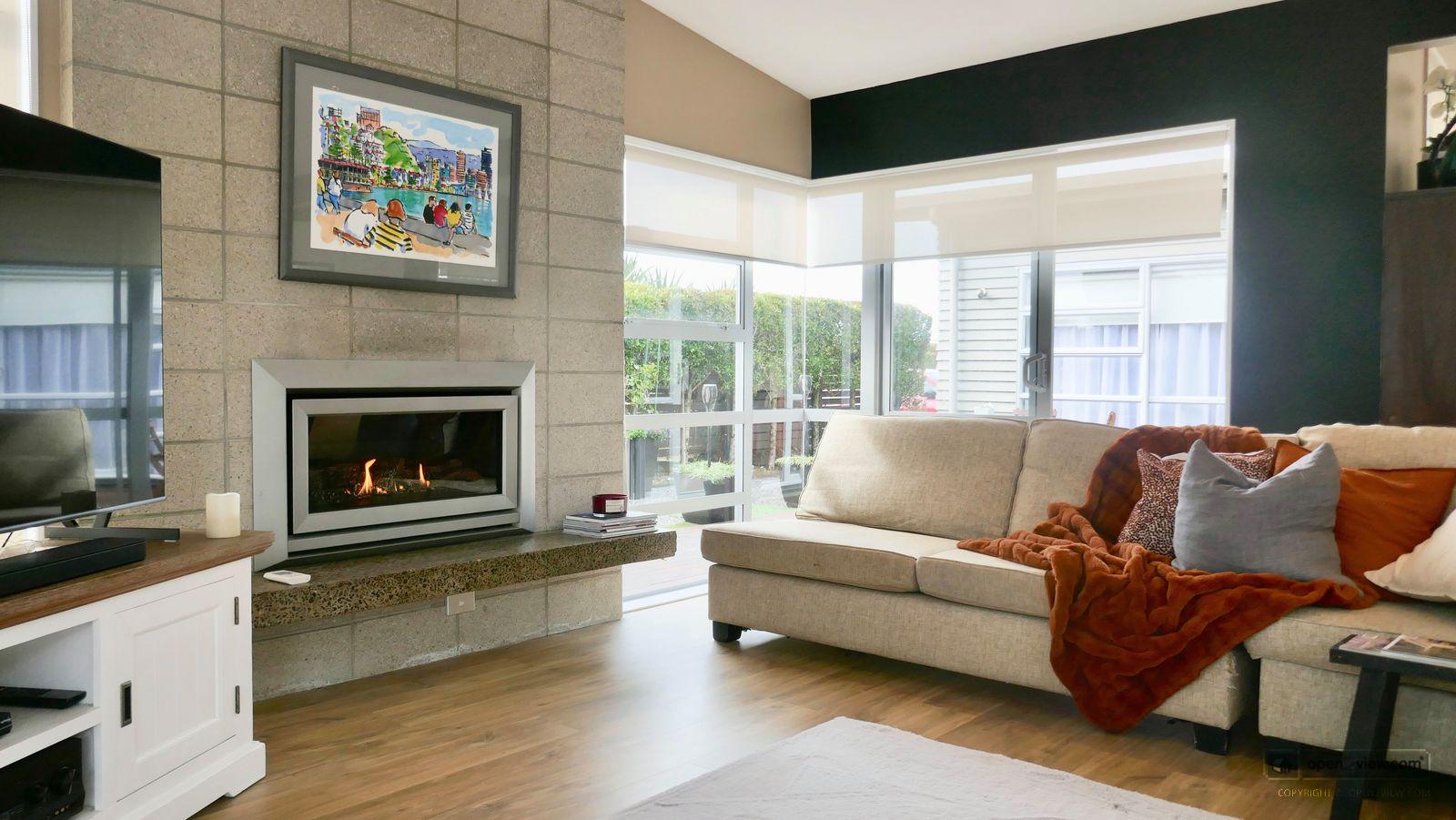 Slider image of 6 Mangatawhiri Road, Auckland
