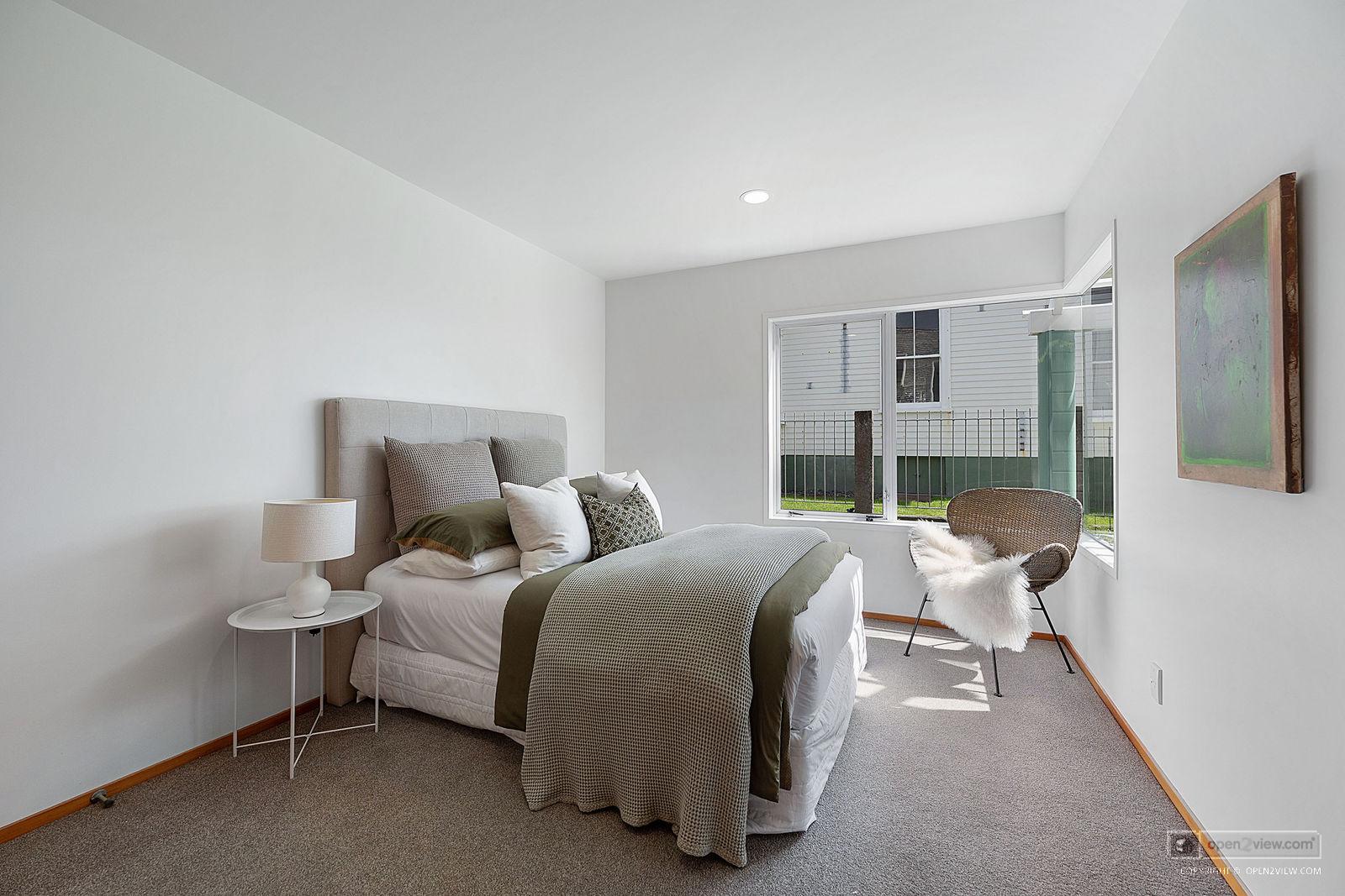 Slider image of 30 Oxford Terrace, Auckland