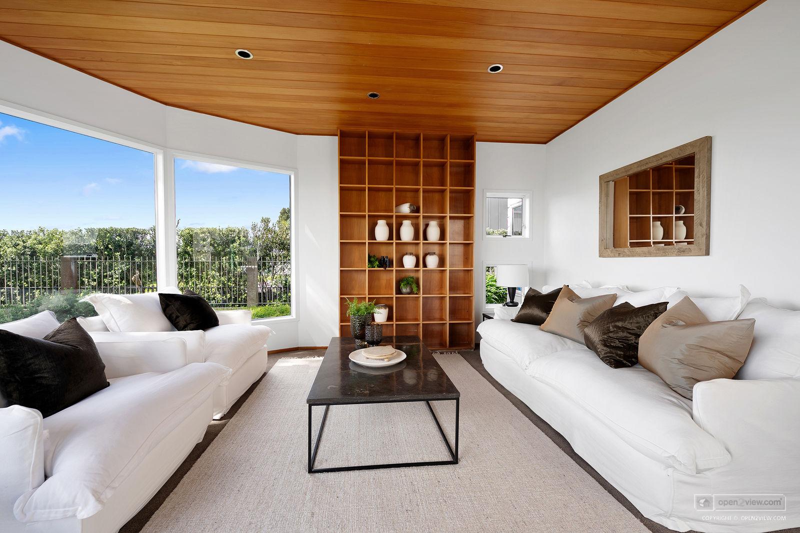 Slider image of 30 Oxford Terrace, Auckland