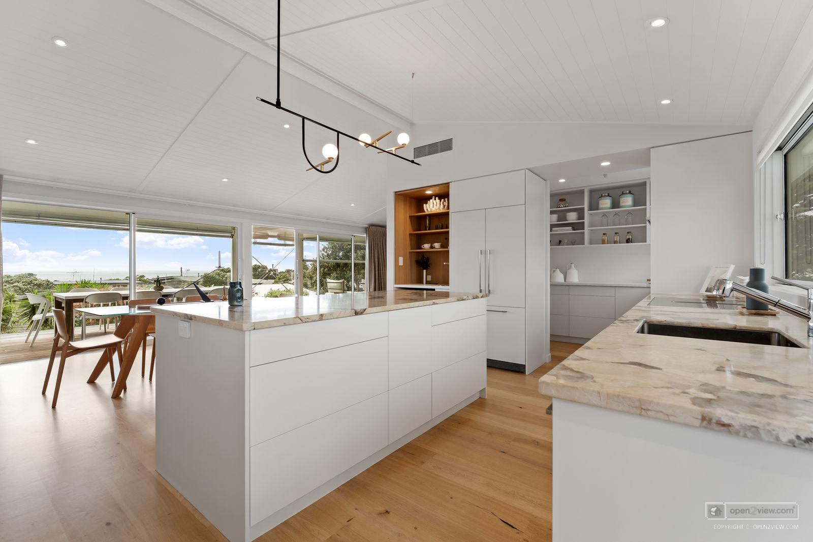 Slider image of 11 Argo Rise, Auckland