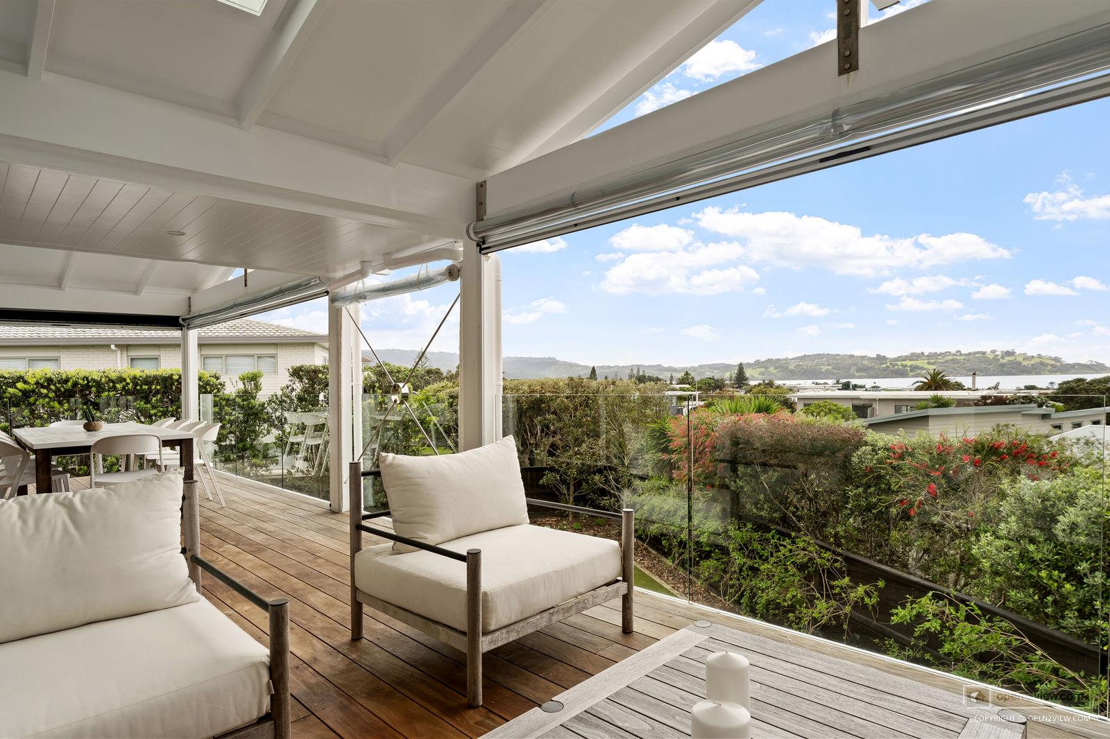 Slider image of 11 Argo Rise, Auckland