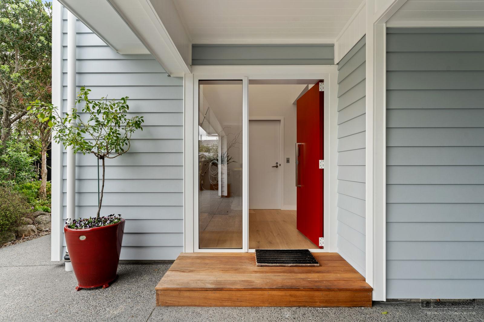 Slider image of 11 Argo Rise, Auckland