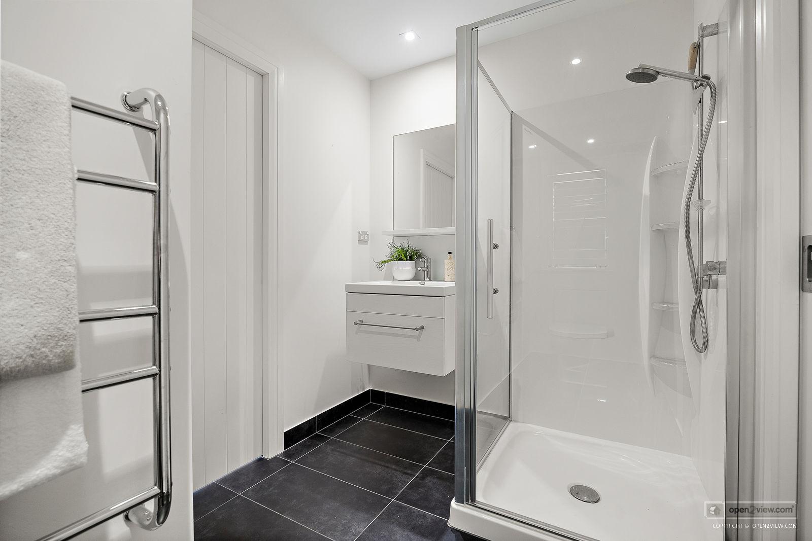 Slider image of 5 Dysart Lane, Auckland