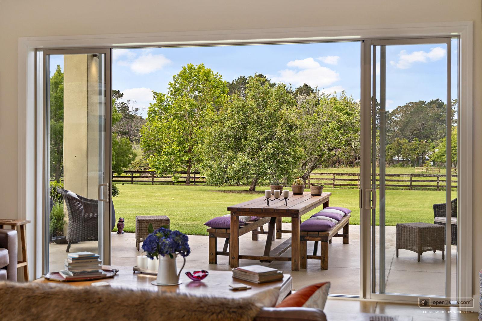 Slider image of 5 Dysart Lane, Auckland