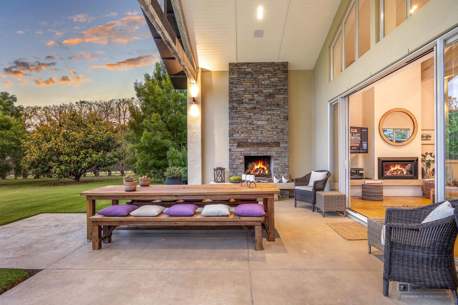 Slider image of 5 Dysart Lane, Auckland