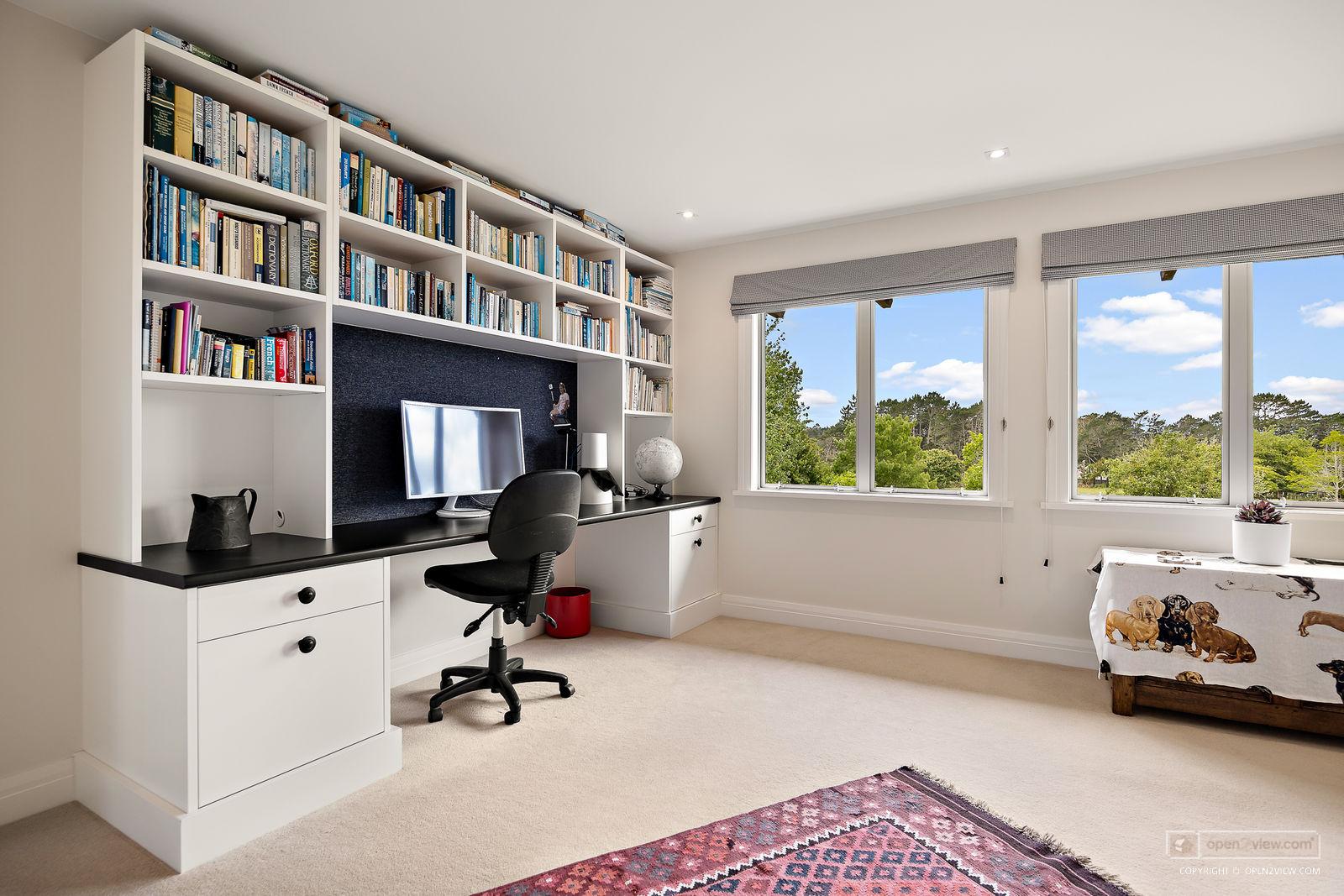 Slider image of 5 Dysart Lane, Auckland