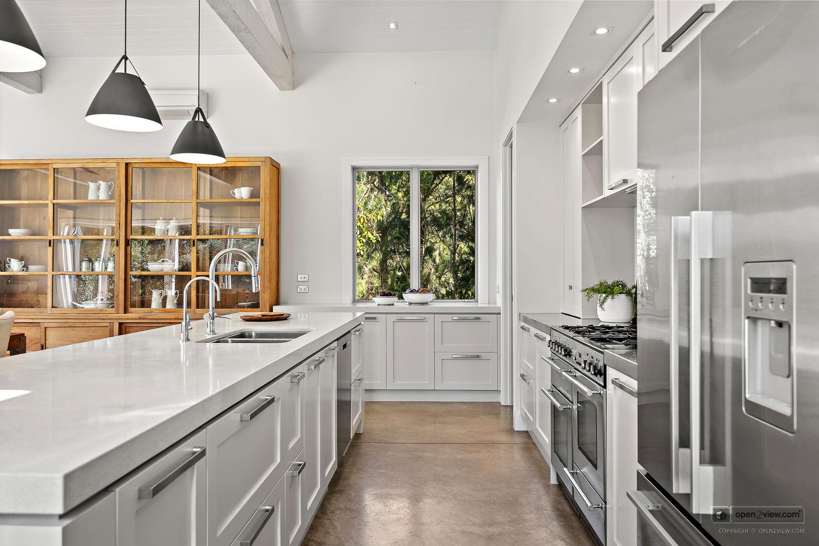 Slider image of 5 Dysart Lane, Auckland