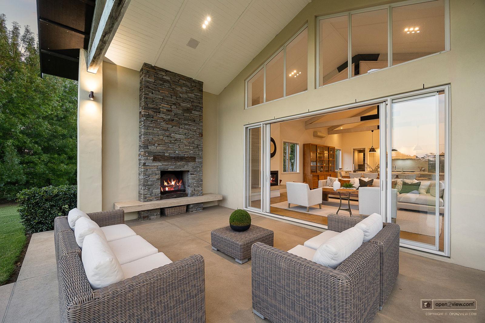 Slider image of 5 Dysart Lane, Auckland