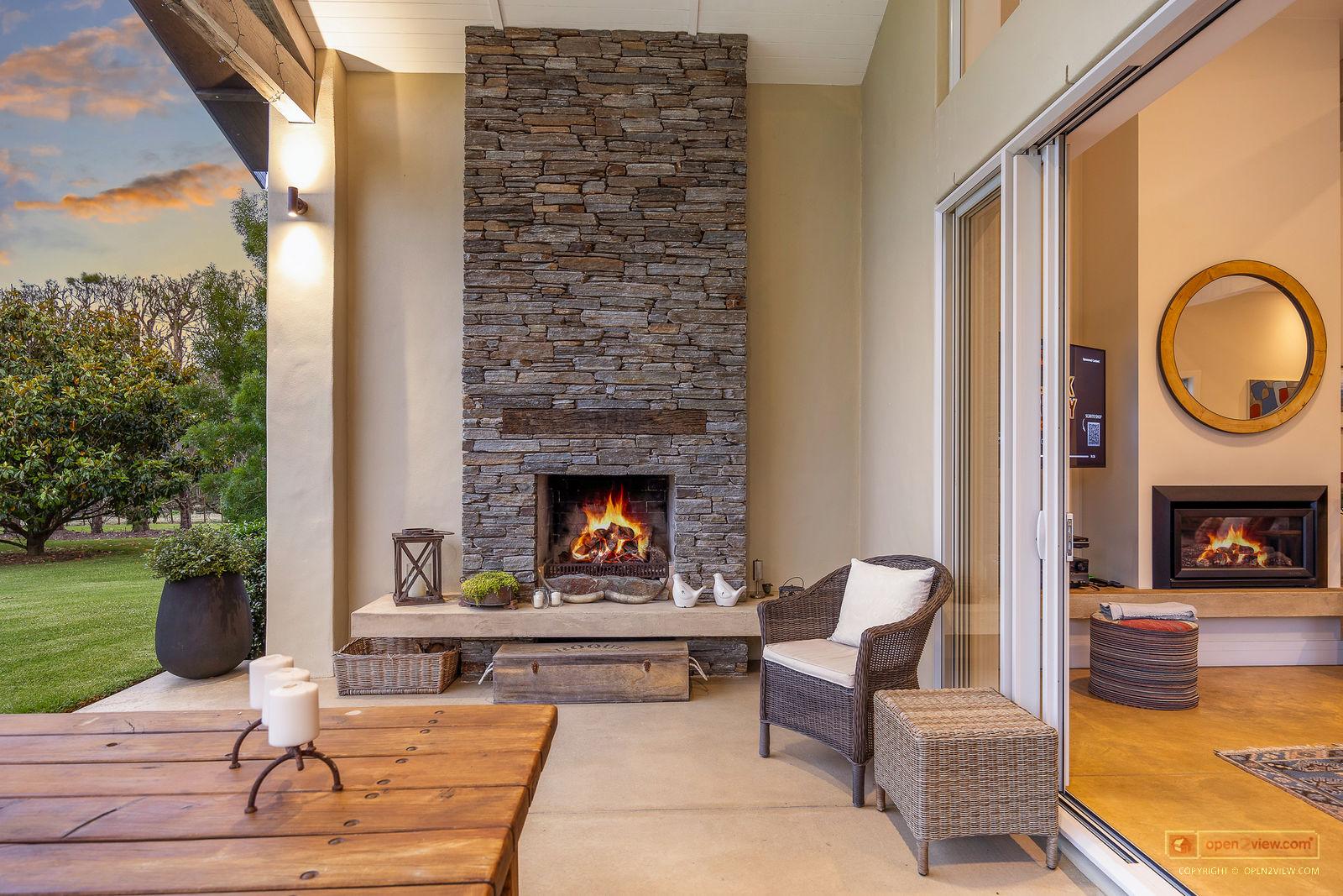 Slider image of 5 Dysart Lane, Auckland