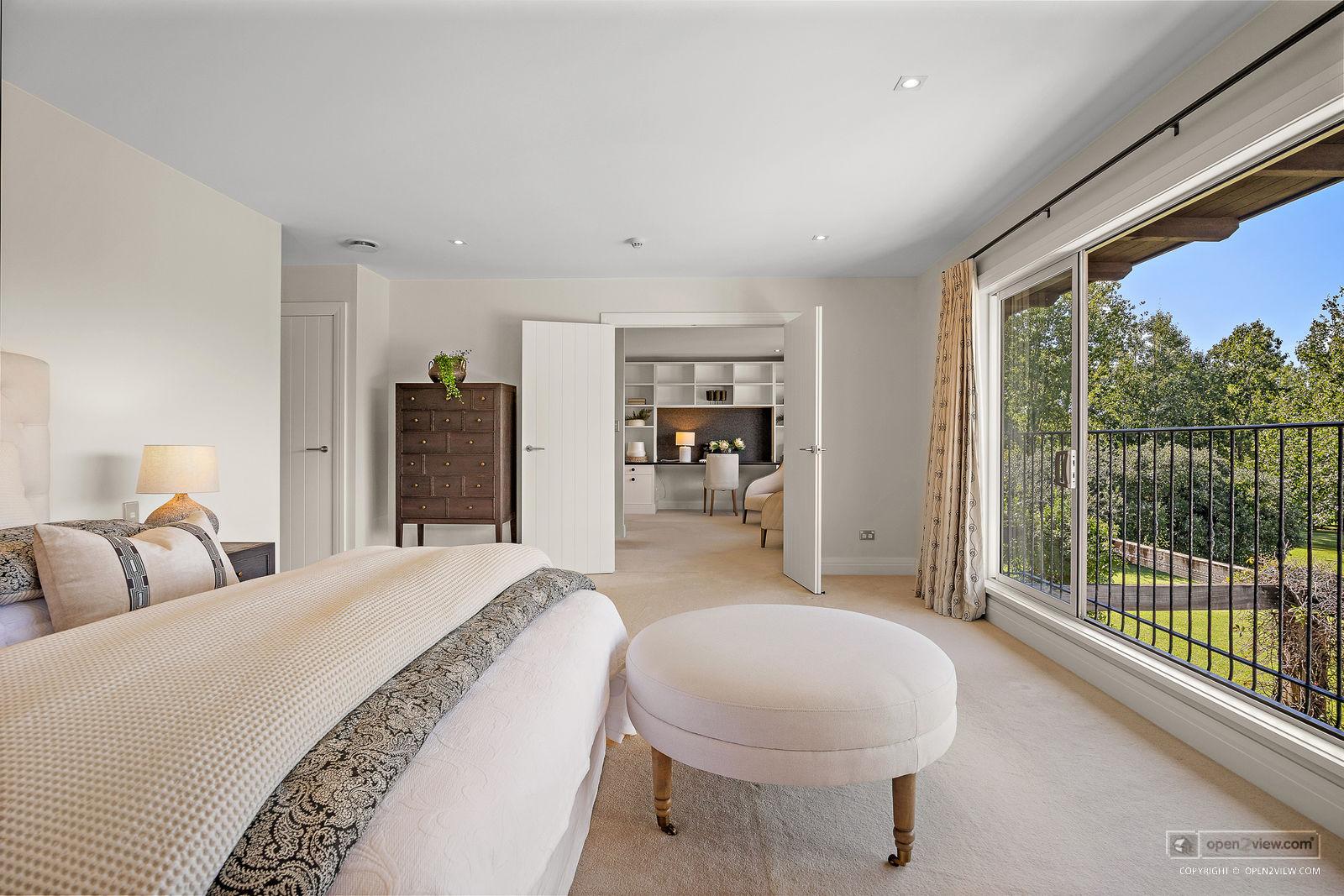 Slider image of 5 Dysart Lane, Auckland