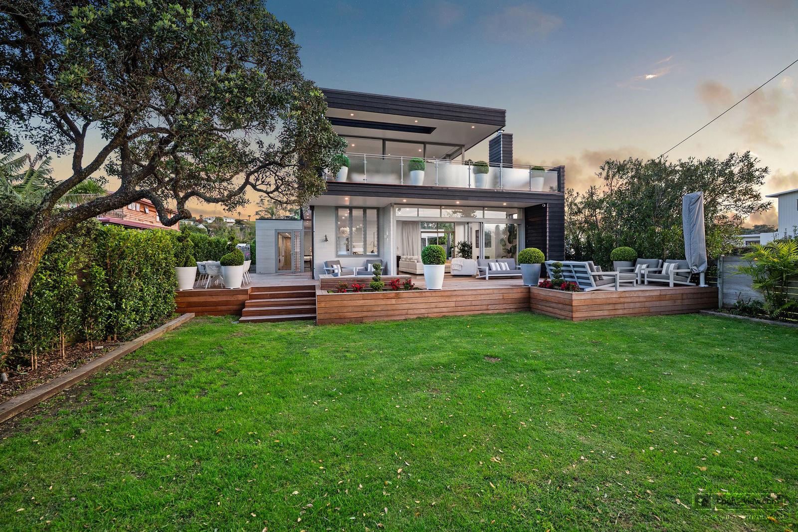 Slider image of 37 Laurence Street, Auckland