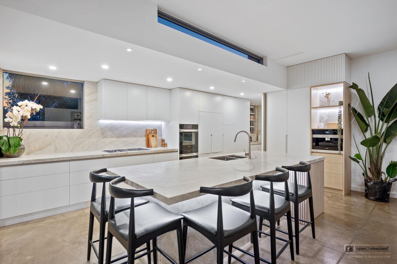 Slider image of 37 Laurence Street, Auckland