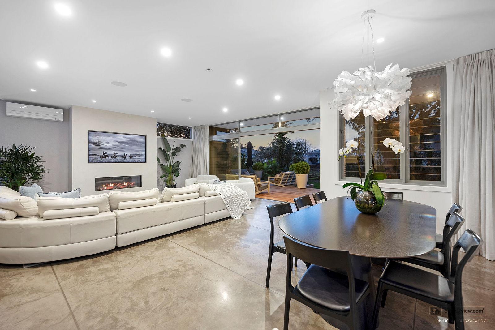 Slider image of 37 Laurence Street, Auckland