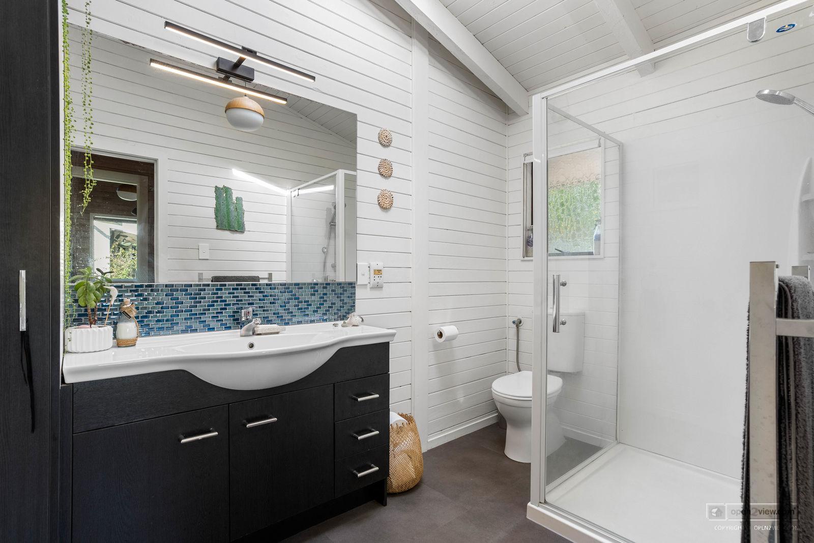 Slider image of 206 Onemana Drive, Coromandel Peninsula