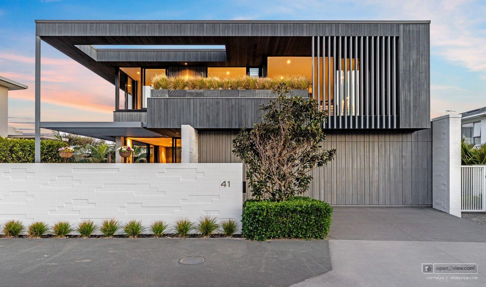 Slider image of 1/41 Craig Road, Auckland