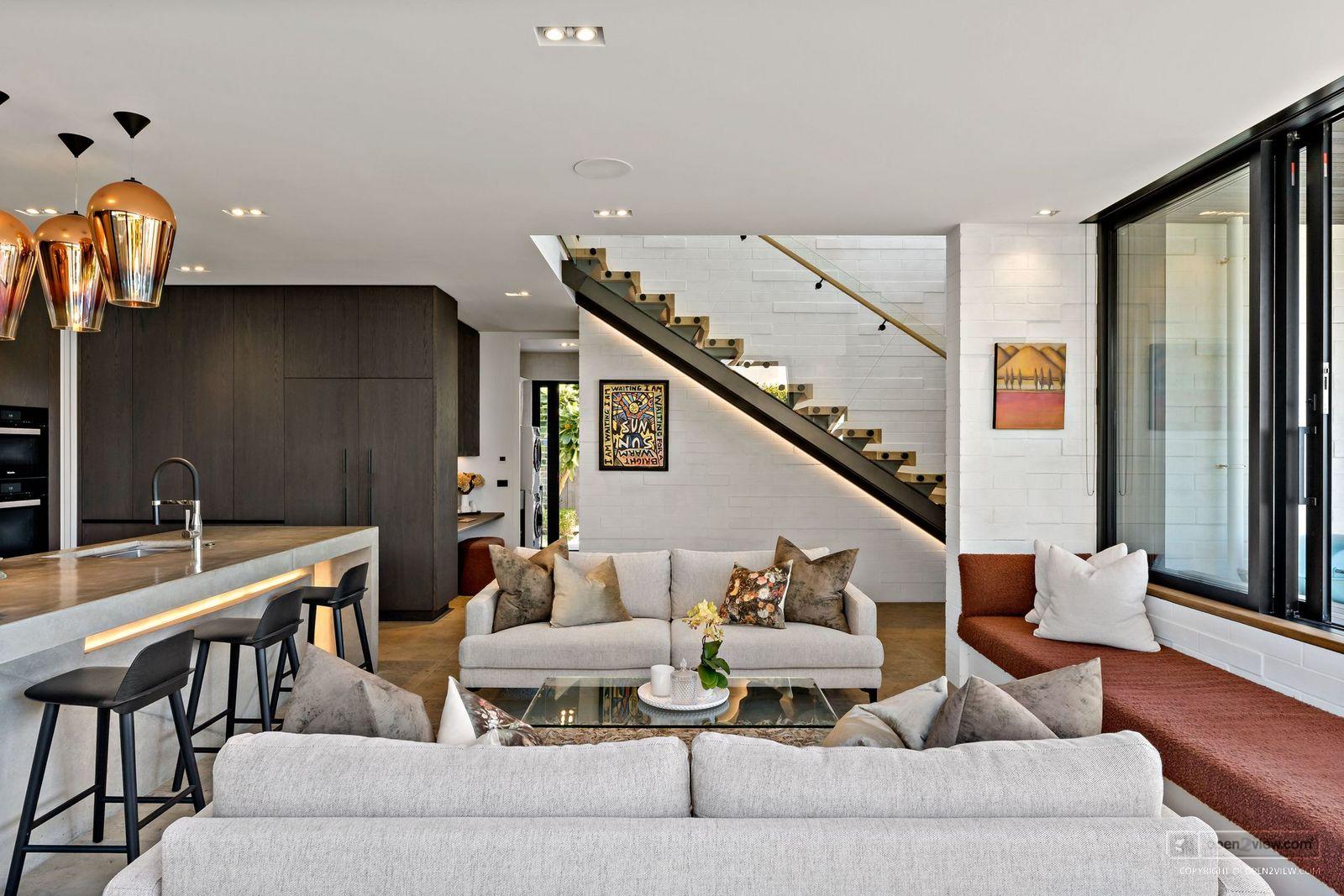 Slider image of 1/41 Craig Road, Auckland