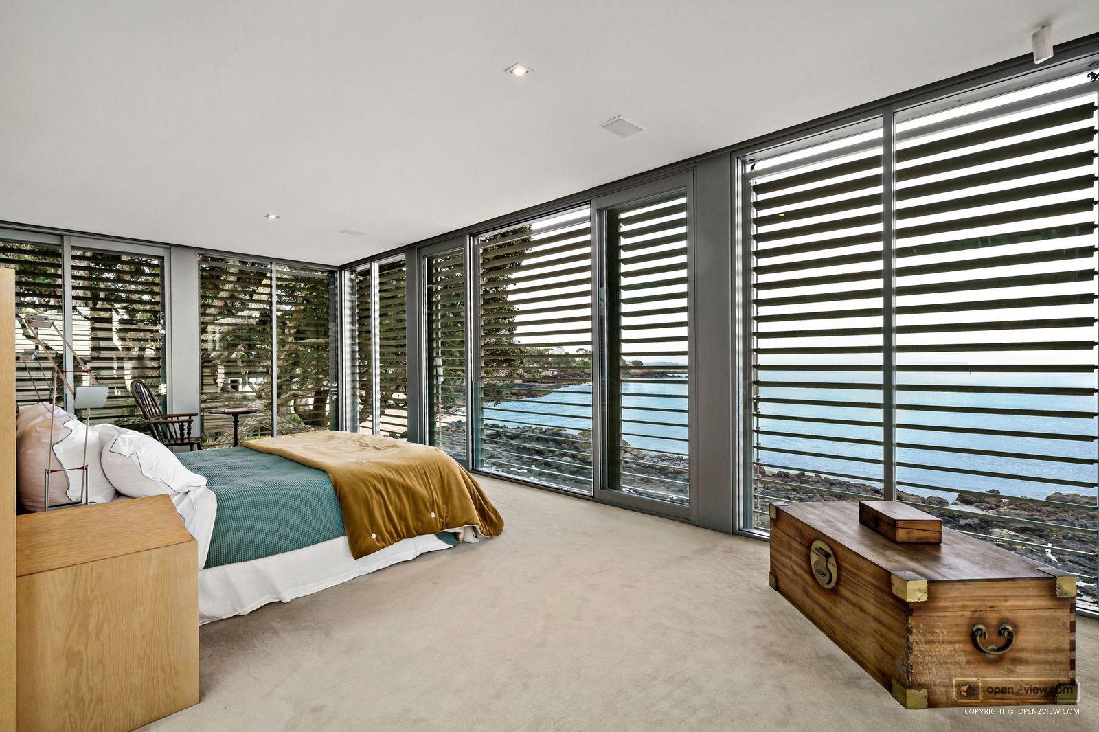 Slider image of 24 Minnehaha Avenue, Auckland