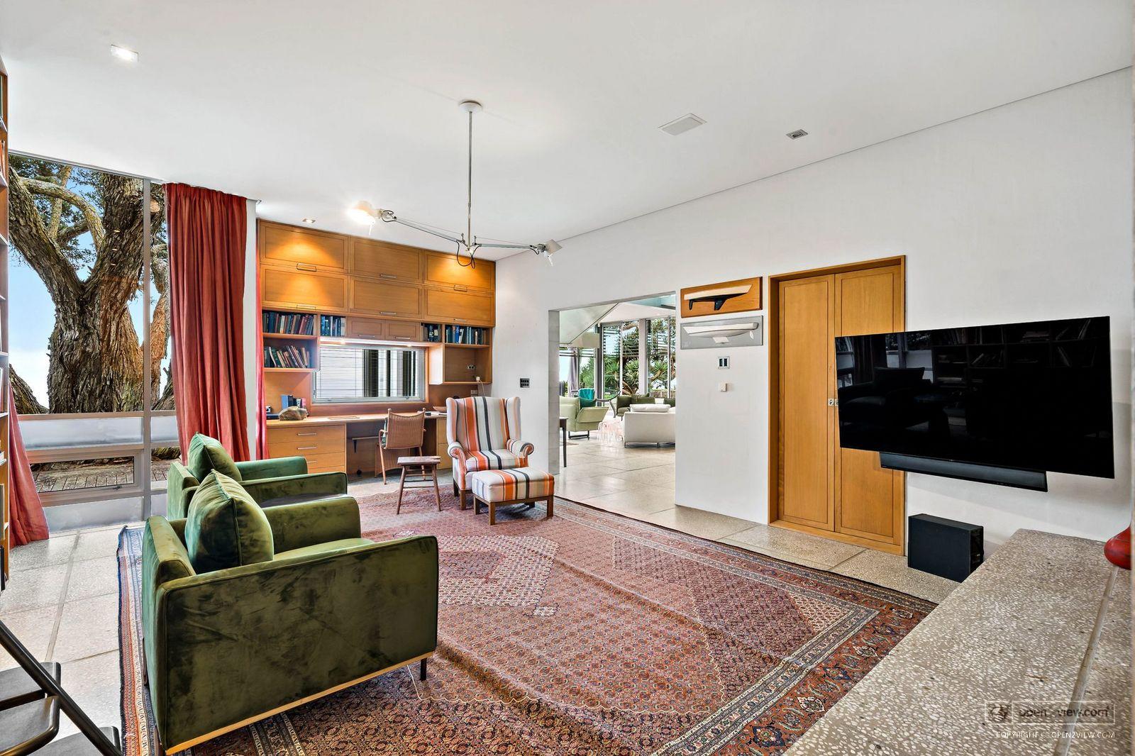 Slider image of 24 Minnehaha Avenue, Auckland