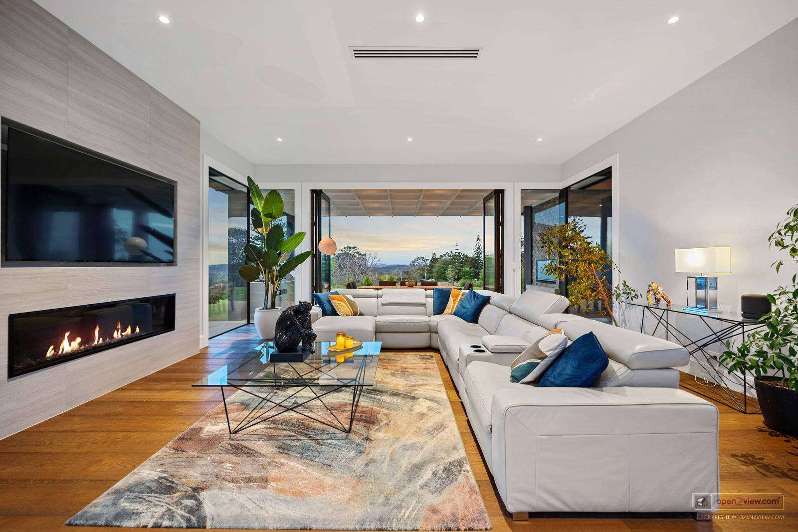 Slider image of 186 Glenmore Road, Auckland