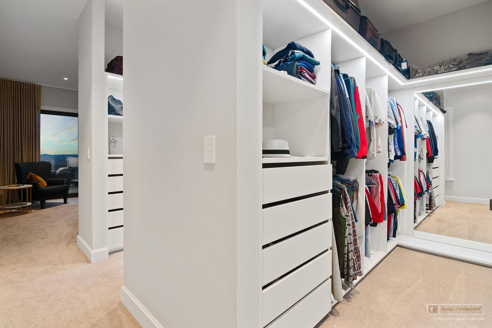 Slider image of 186 Glenmore Road, Auckland