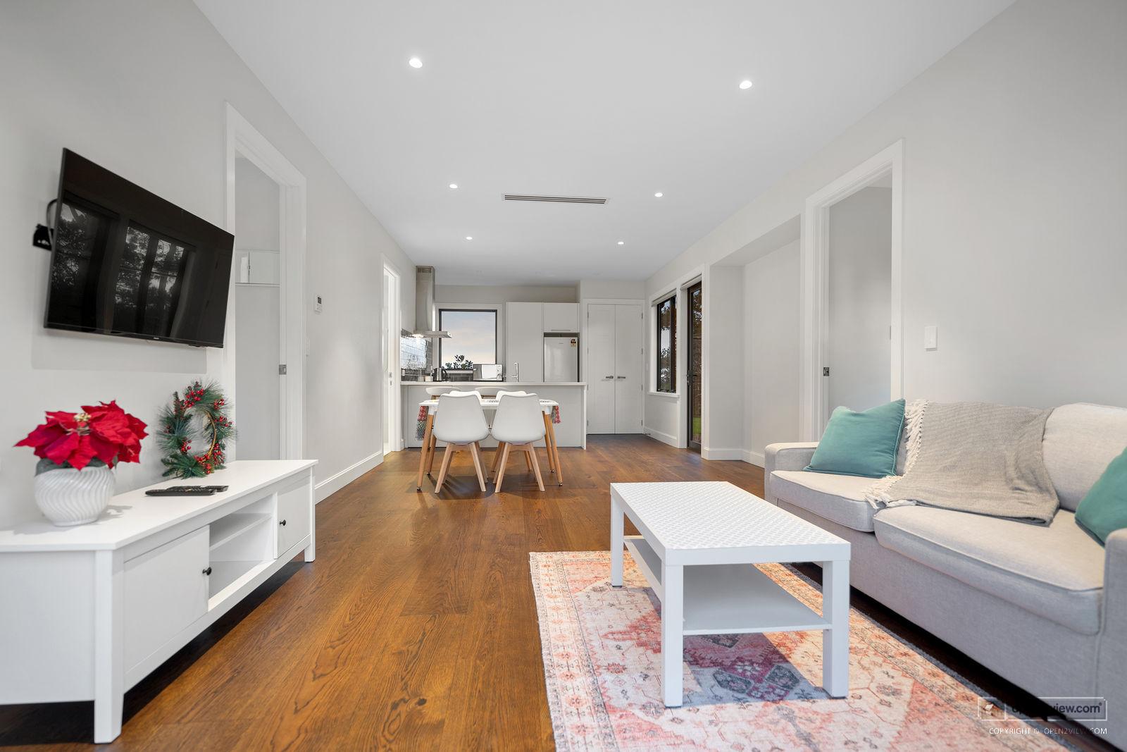 Slider image of 186 Glenmore Road, Auckland