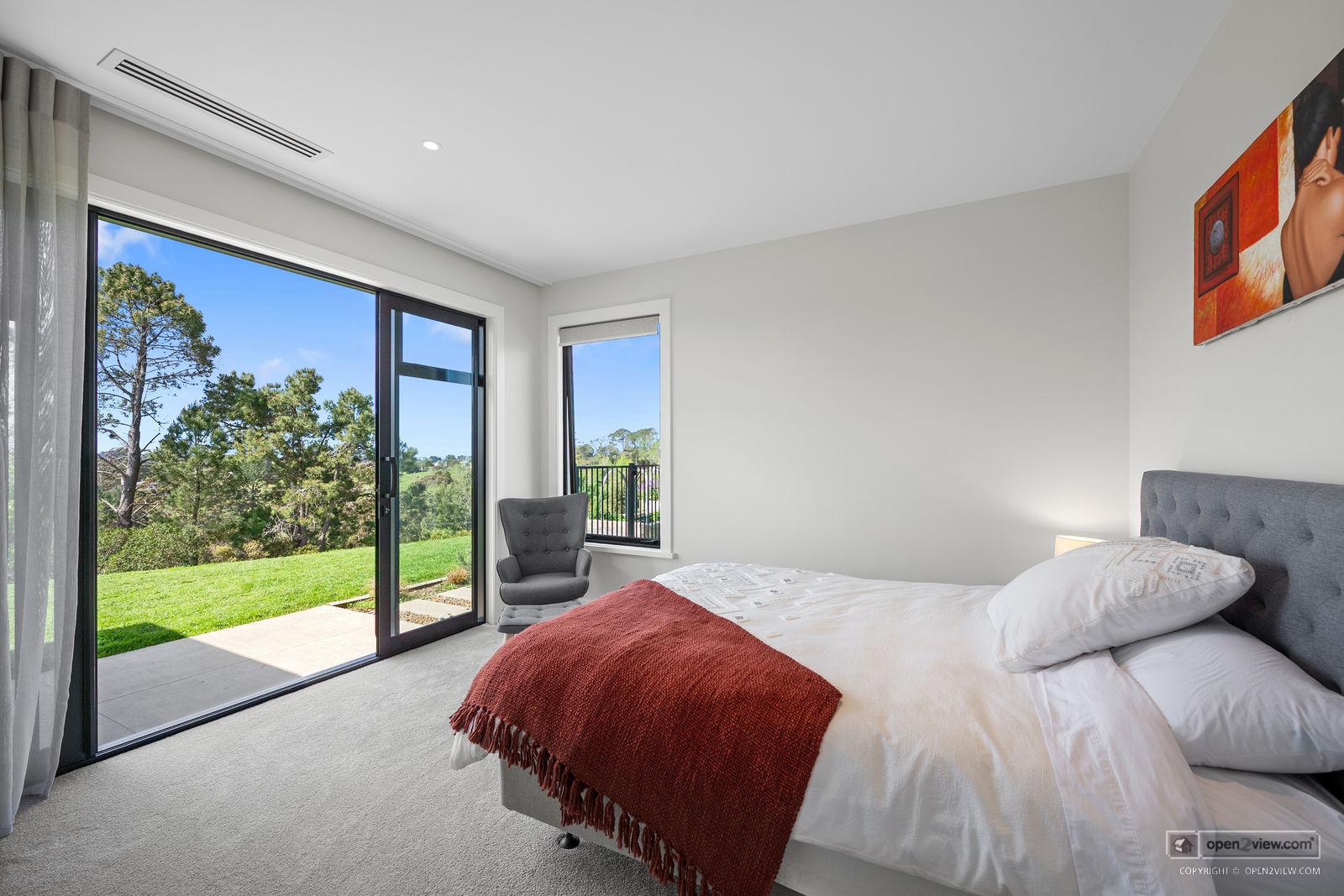 Slider image of 186 Glenmore Road, Auckland