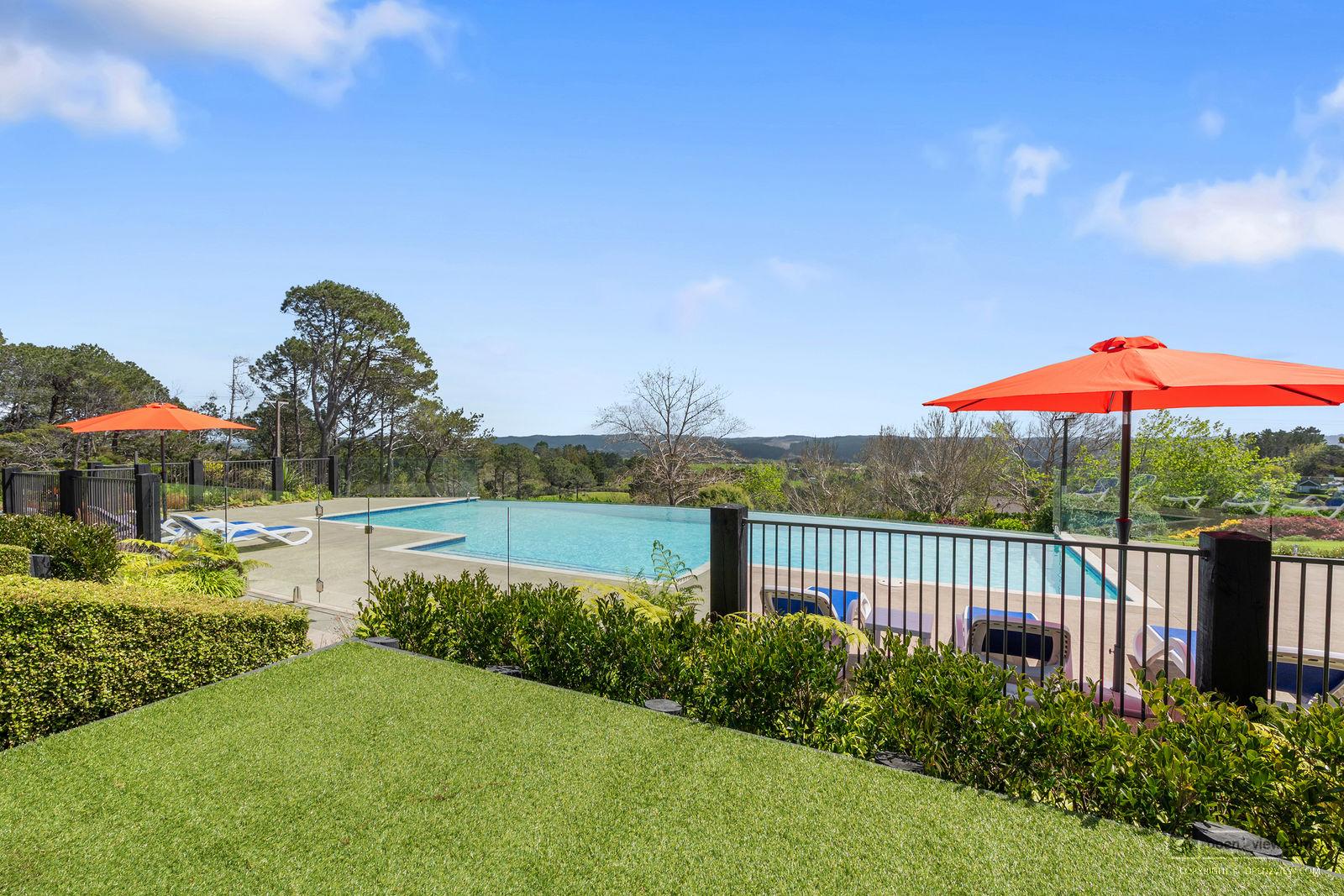 Slider image of 186 Glenmore Road, Auckland