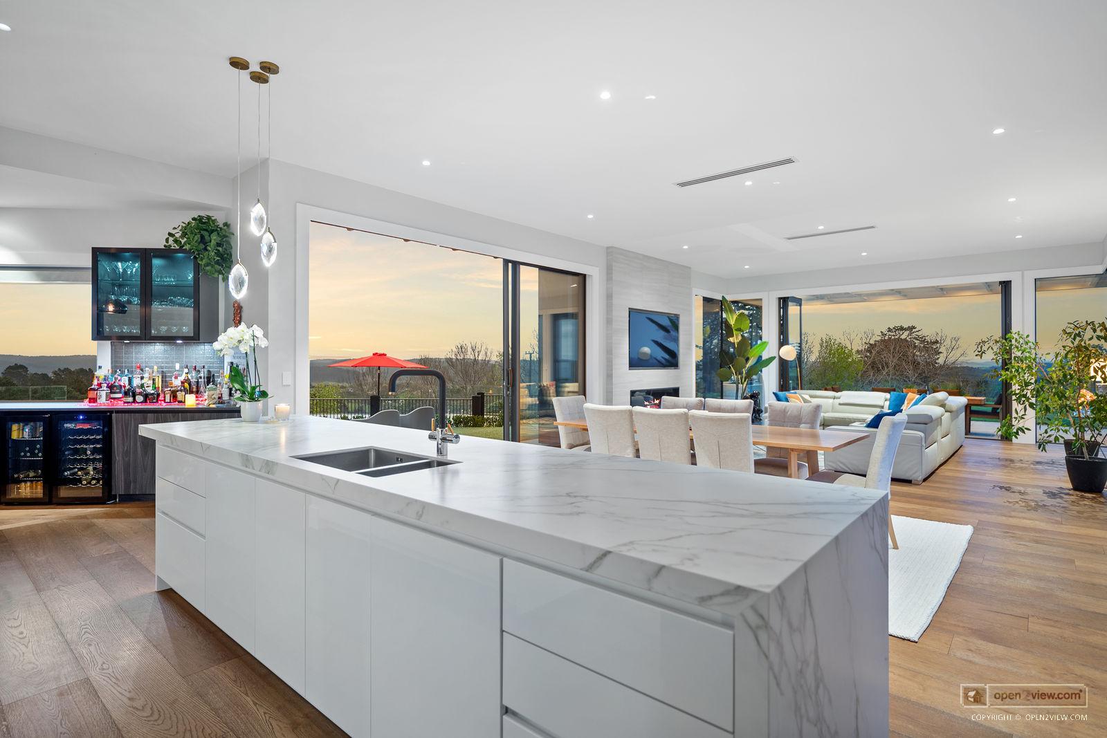 Slider image of 186 Glenmore Road, Auckland
