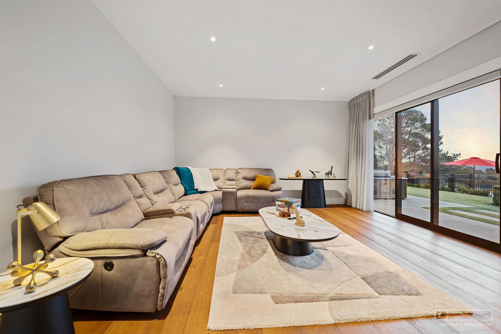 Slider image of 186 Glenmore Road, Auckland