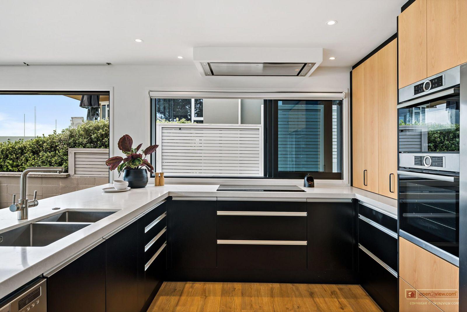 Slider image of 1/11 William Street, Auckland