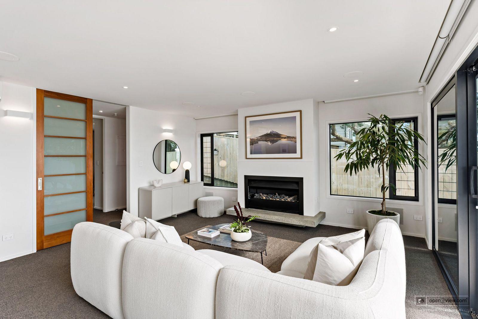 Slider image of 1/11 William Street, Auckland