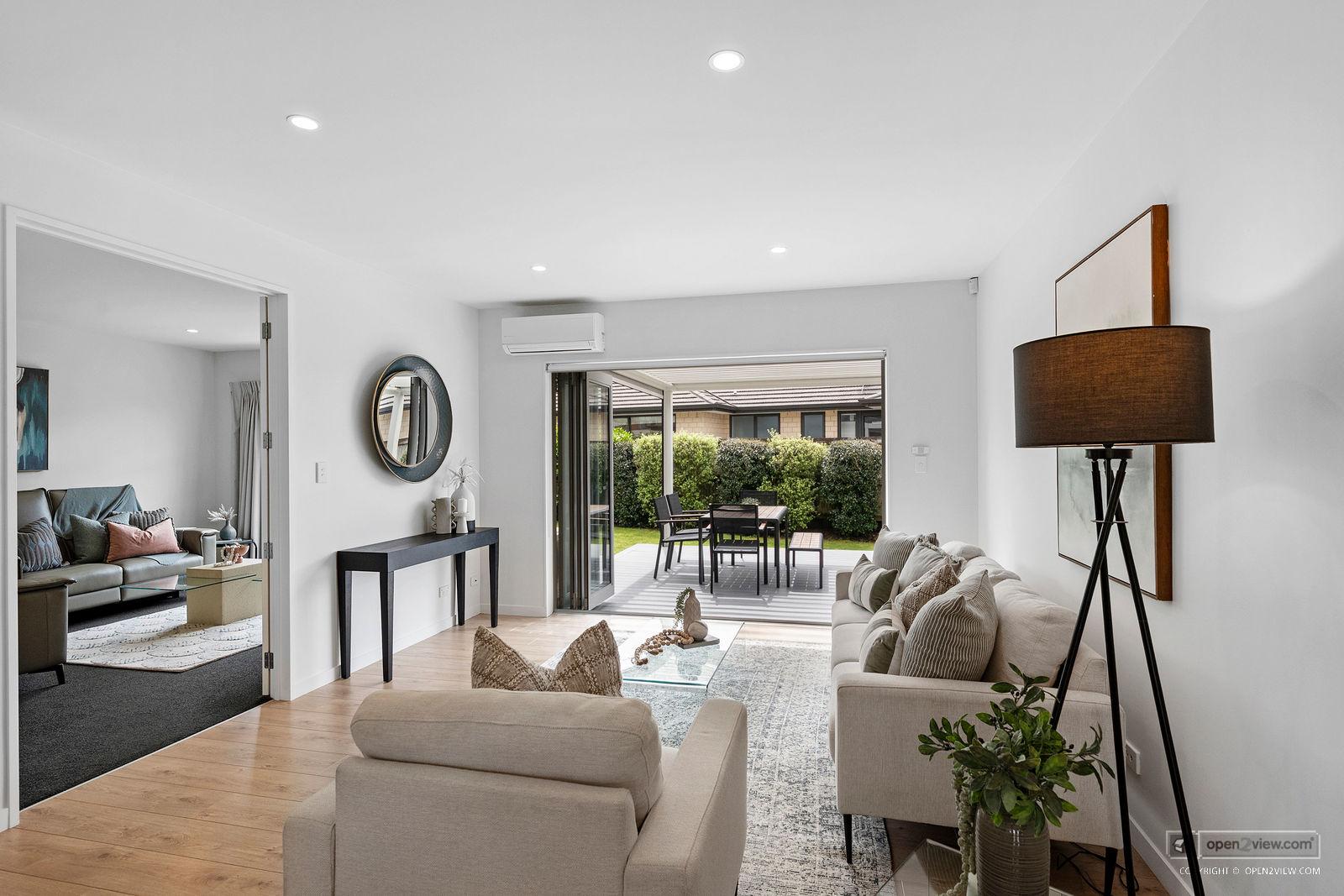 Slider image of 3 Pitoitoi Drive, Auckland