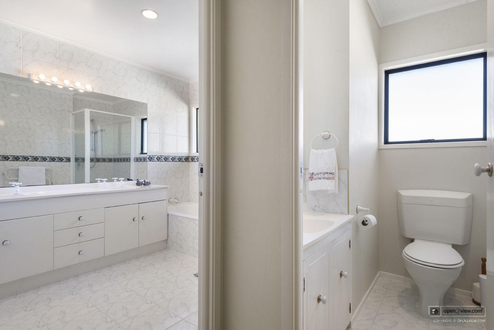 Slider image of 19 Sylvan Park Avenue, Auckland