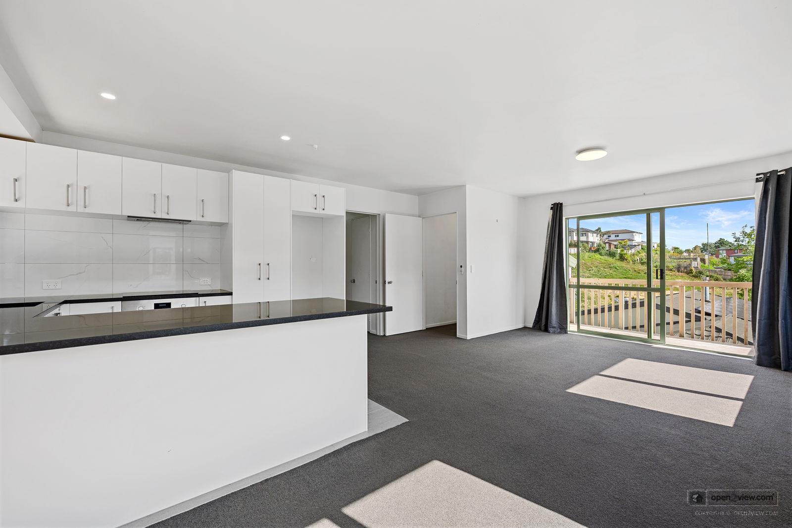 Slider image of 121B Sunnyside Road, Auckland