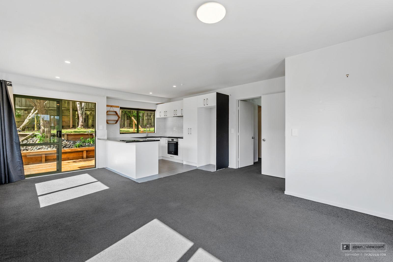 Slider image of 121B Sunnyside Road, Auckland