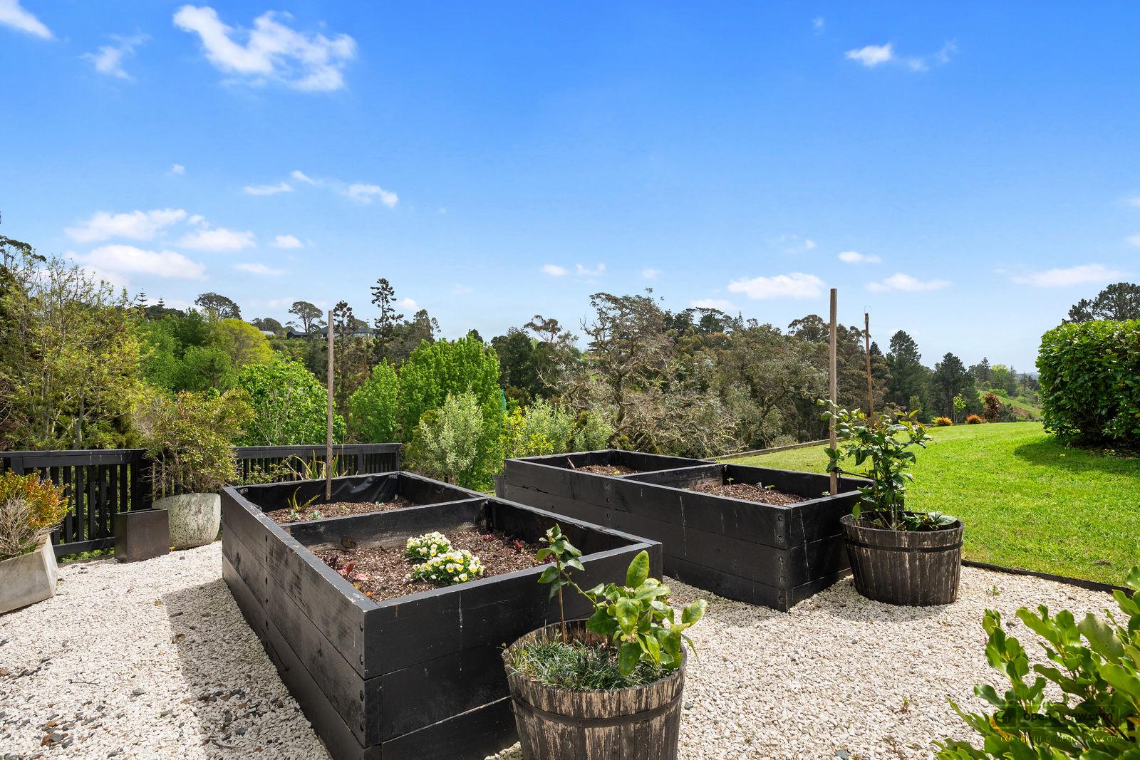 Slider image of 227 Glenmore Road, Auckland