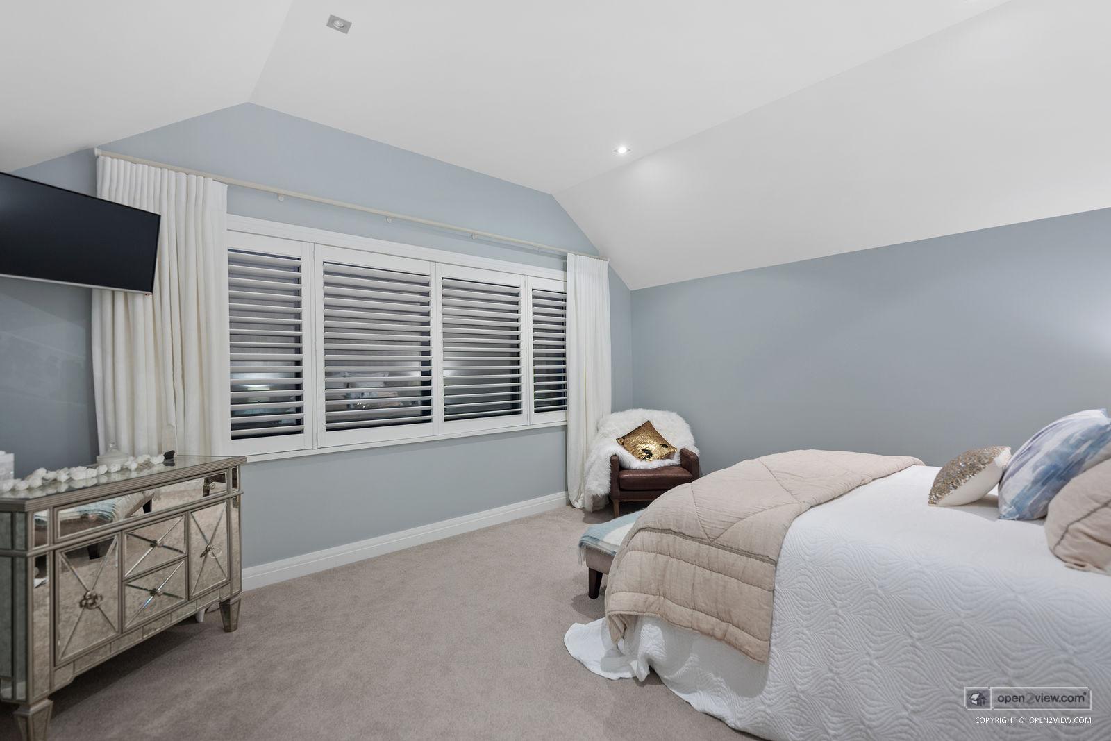 Slider image of 227 Glenmore Road, Auckland