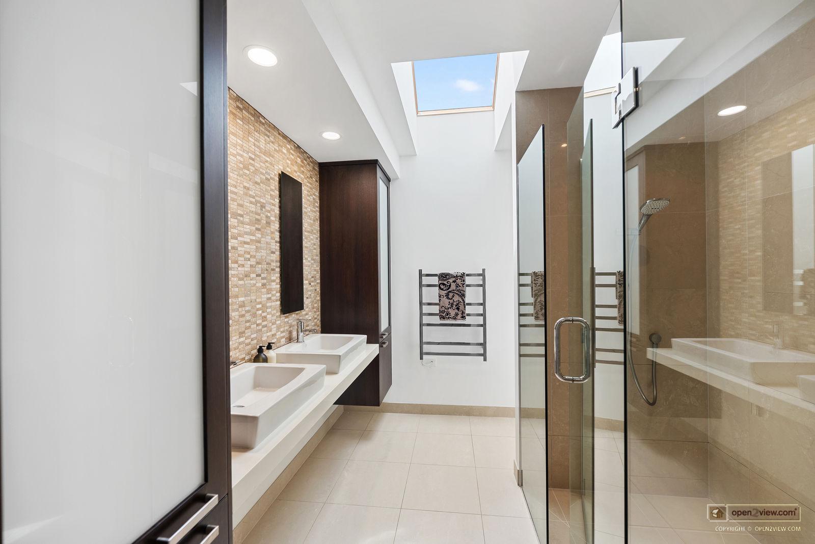 Slider image of 227 Glenmore Road, Auckland