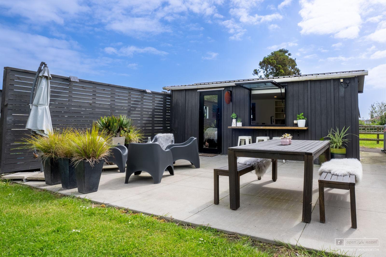 Slider image of 119 Nelson Road, Auckland