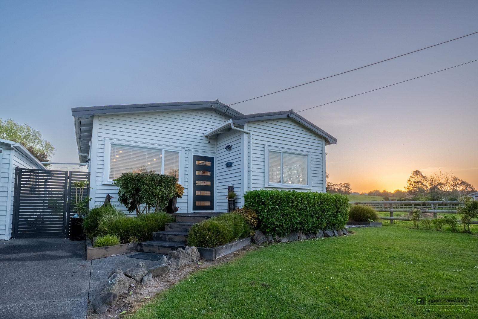 Slider image of 119 Nelson Road, Auckland