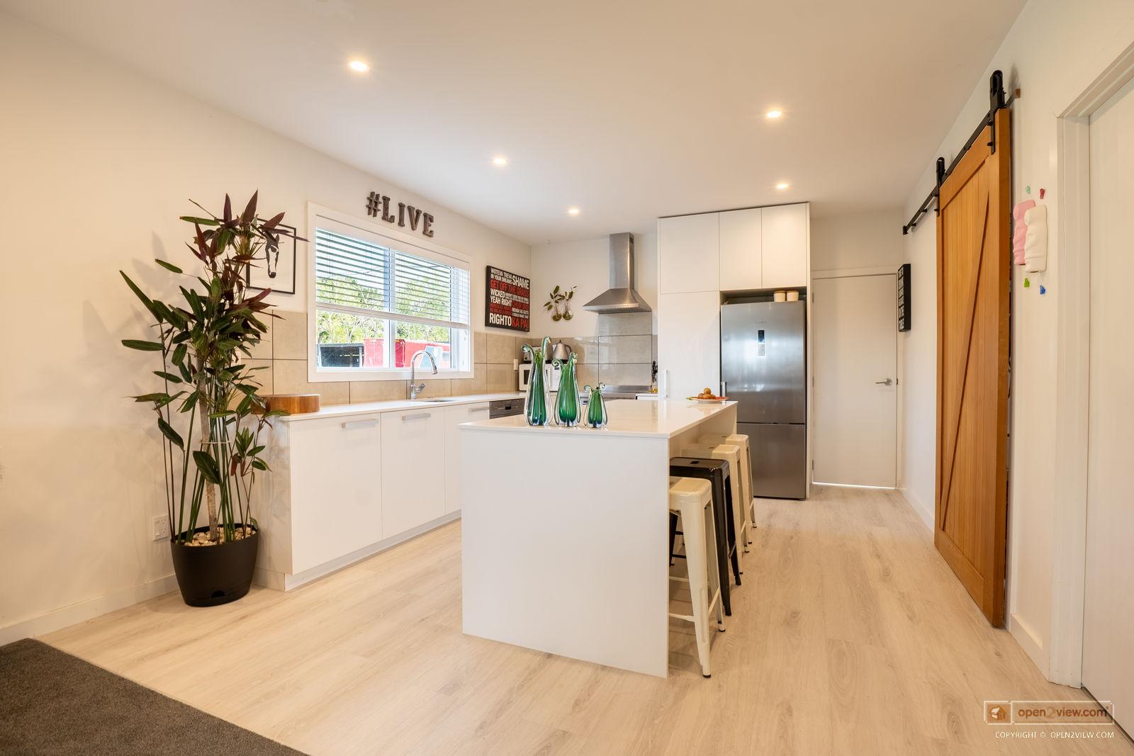 Slider image of 119 Nelson Road, Auckland